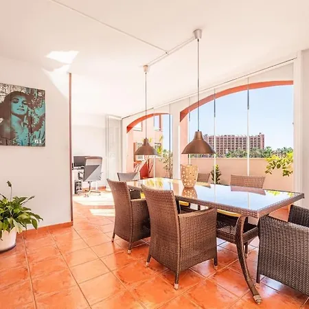 Magnifico Piso Frente Al Mar Apartment Benalmadena Exterior photo